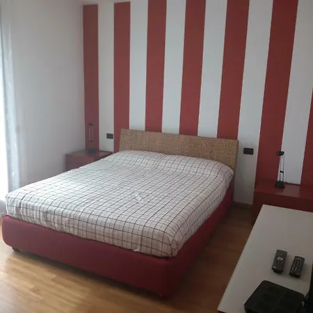 Sotto I Pini Pensión